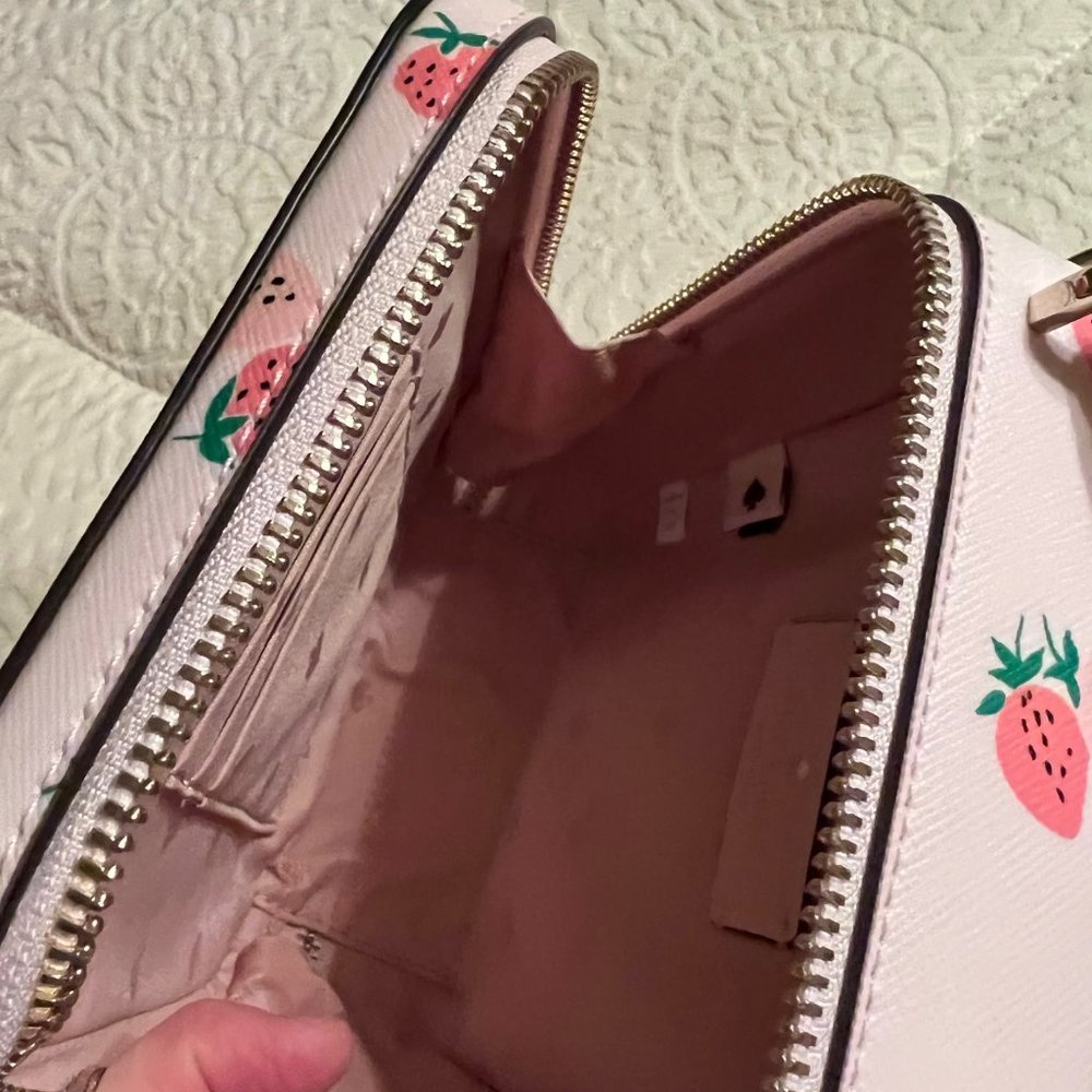 Reserved For V - image 4